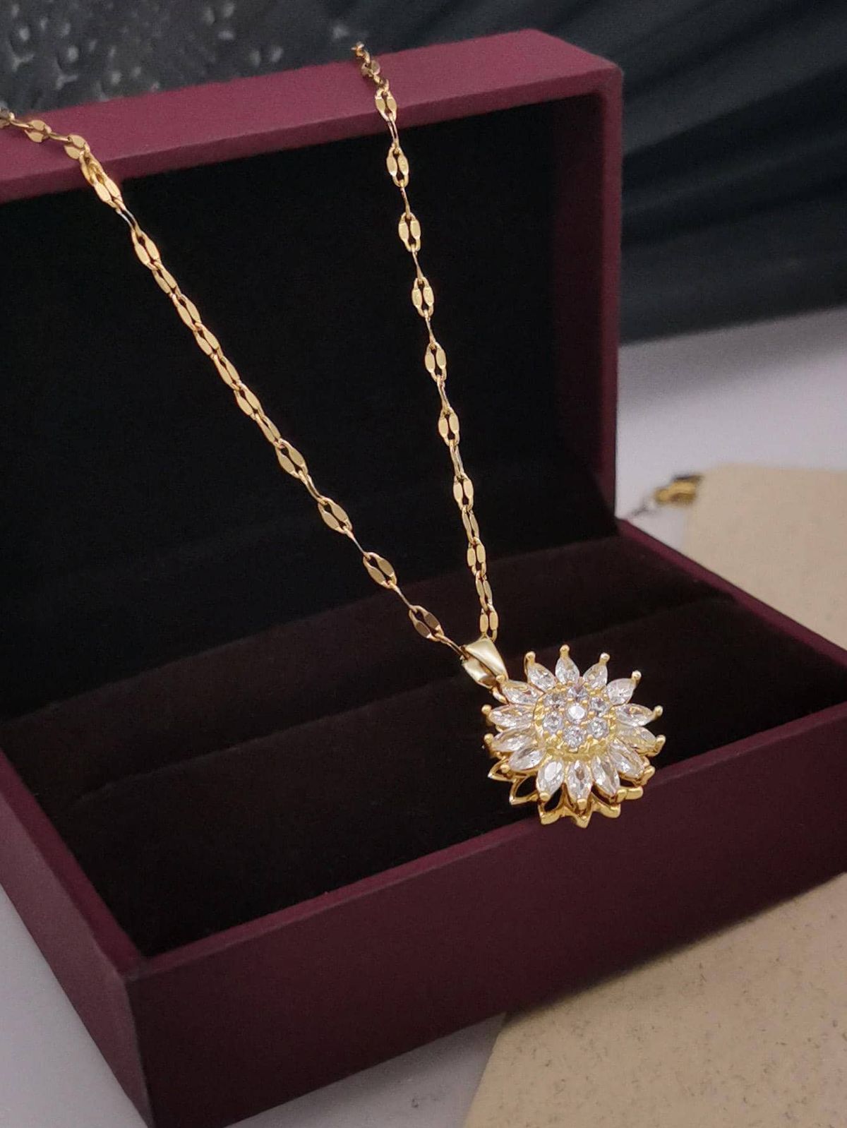 Collar girasol Giratorio sin tallito
