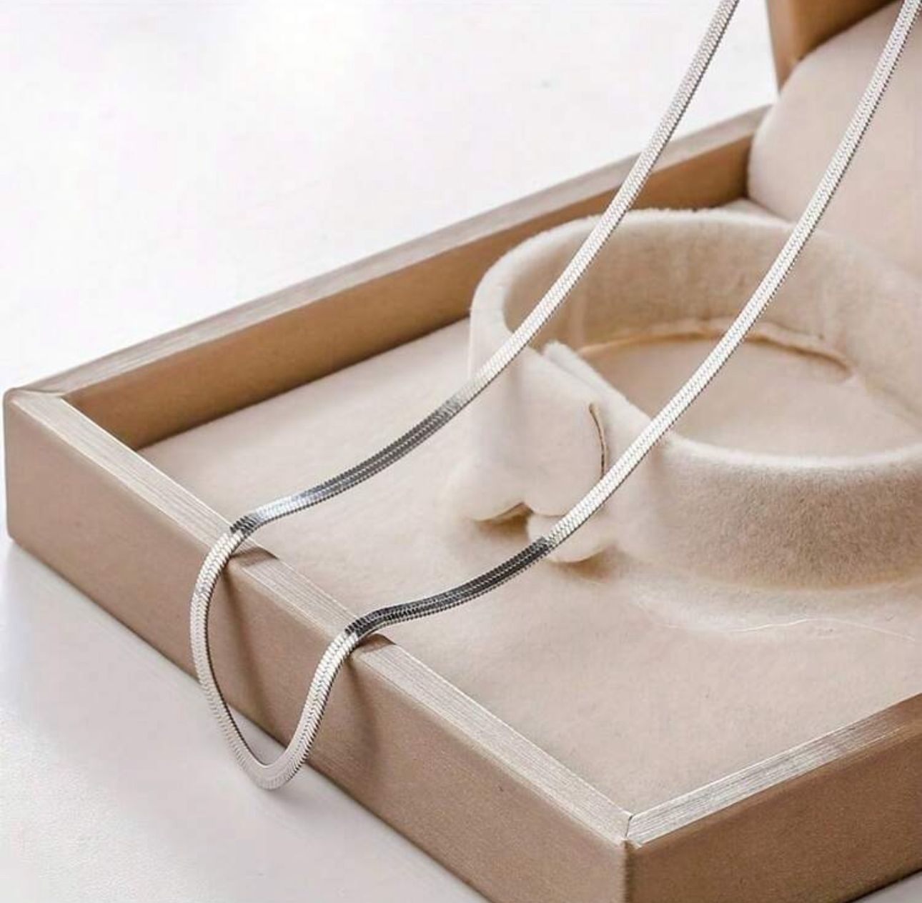 Collar de serpiente