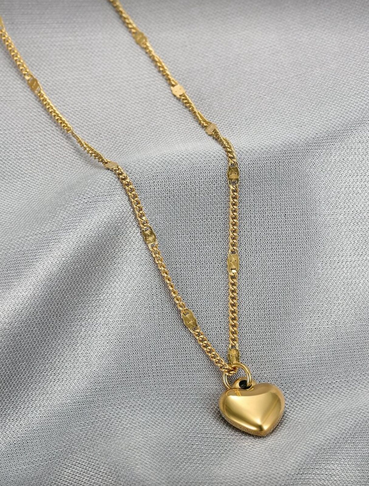 Collar culpa tuya