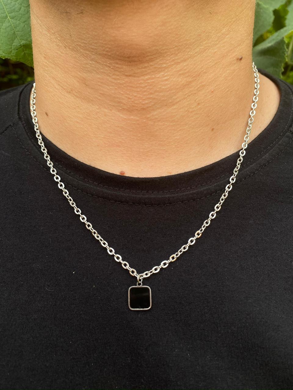 Collar Geométrico Black