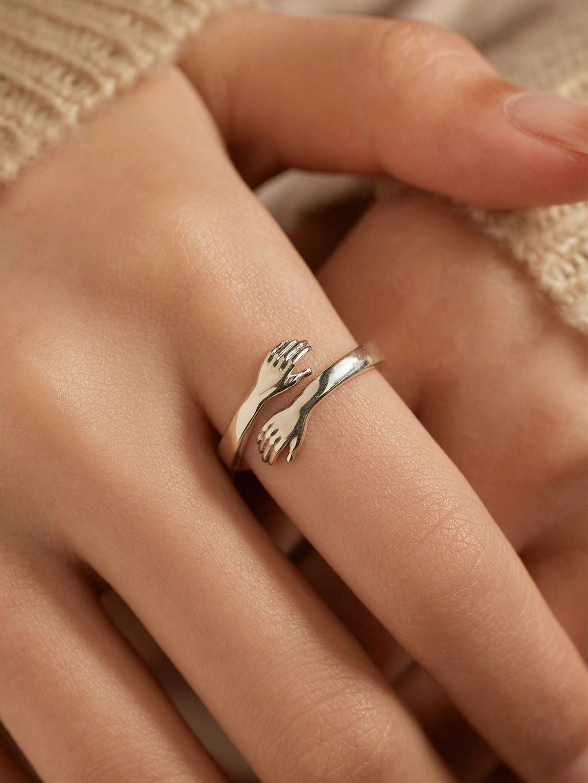 Anillo abrazo eterno
