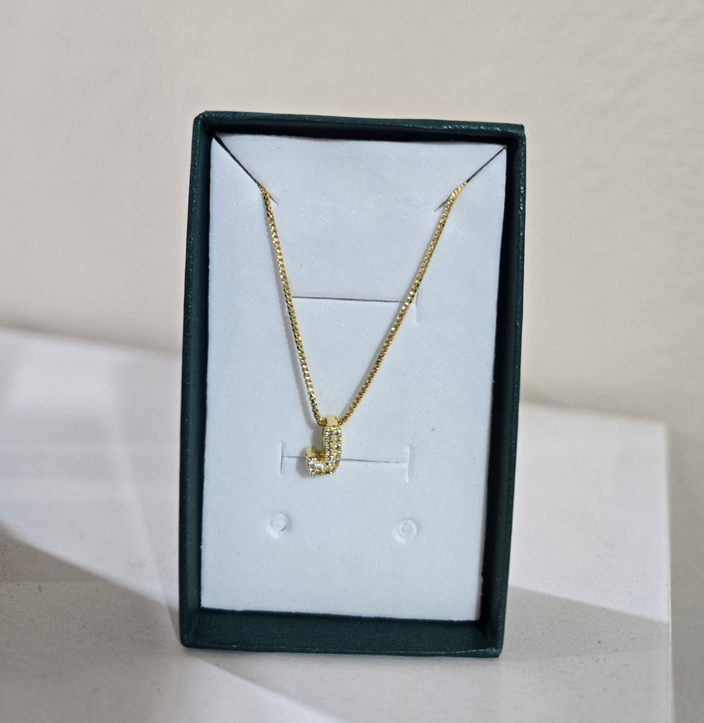 Collar de iniciales